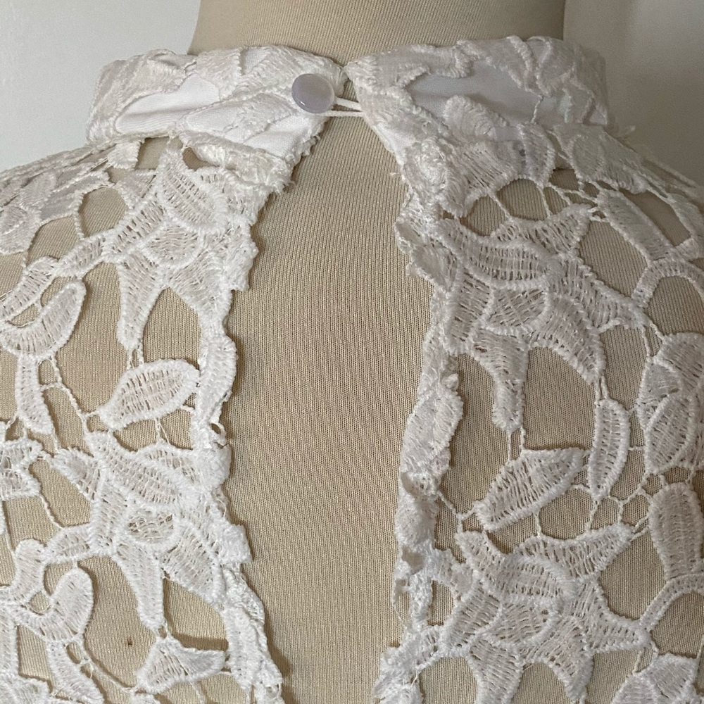 White Lace Eyelet Zimmerman Inspired High Low Top - Picture 5 of 5